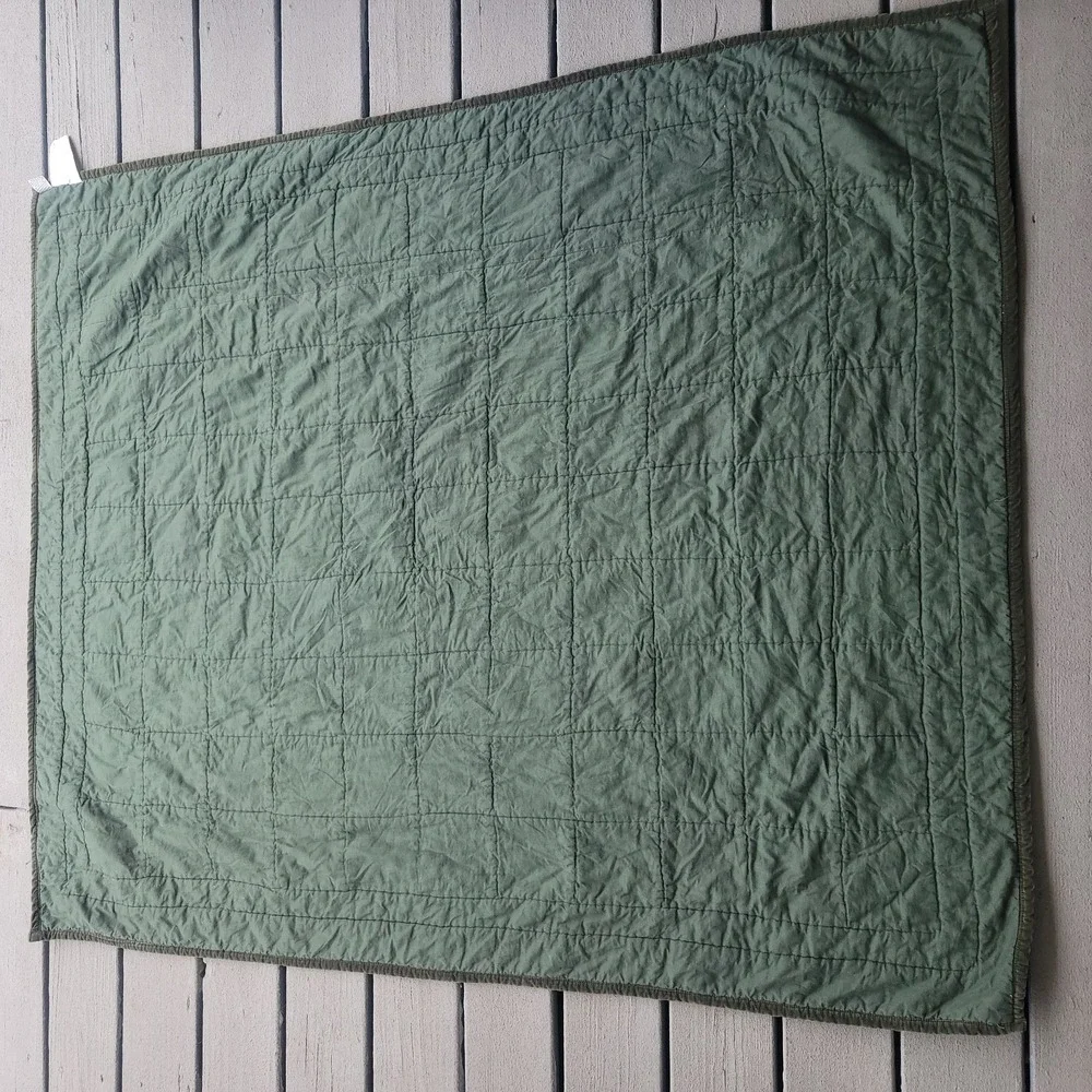 Field Gear Quilt Velvet Embroidered 58x50